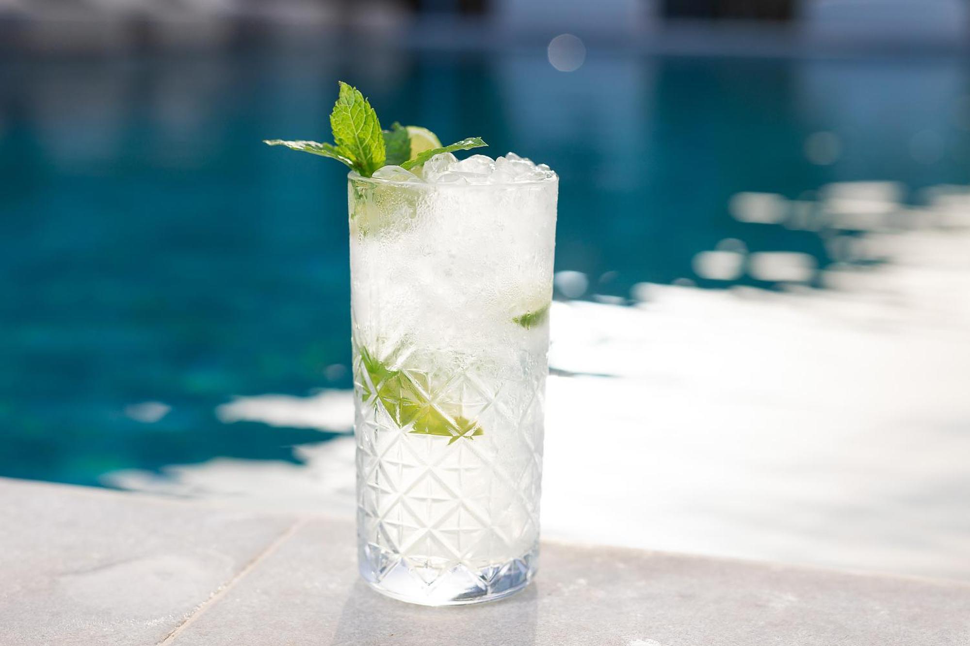 Virtu On The Hill Hotel Stelida  Ngoại thất bức ảnh